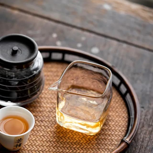 【傳真雅器】日式四方 玻璃公道杯（小款）(茶具 茶道具 公道杯 茶海 分茶器)