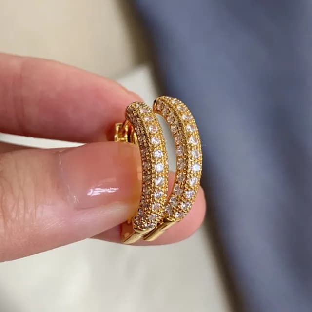 【KT DADA】情人節禮物 金色耳環 鑽石耳環 大耳環 字母耳環 K金耳環個性耳環 韓國耳環 易扣式耳環 復古耳環