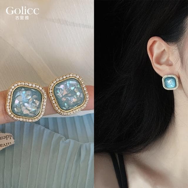 【Golicc】耳環 復古淡藍琥珀 貝殼碎片(母親節 生日 情人節 飾品 耳釘 耳飾 耳墜 禮物)
