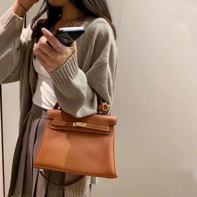 【LEEHER】情人節禮物 女生/包包/鎖頭包/皮革包包/斜背包女生/女生側背包/女士包包/韓國包包/百搭包包/精品