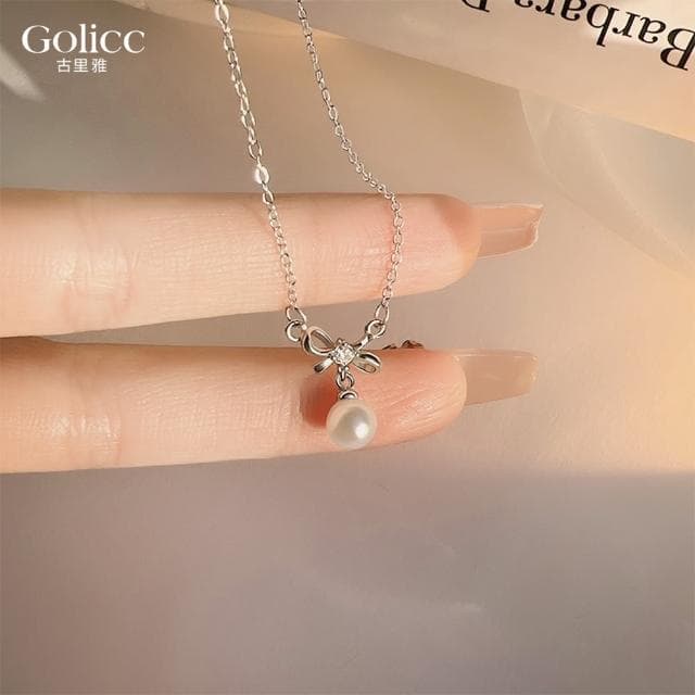 【Golicc】項鍊 簡約氣質 小蝴蝶結珍珠(母親節 生日 情人節 鎖骨鍊 項鍊 飾品 禮物)
