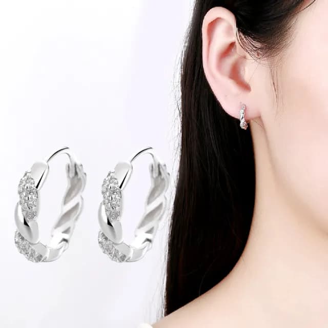 【極簡約】輕奢氣質鑲鑽麻花S925純銀耳環(耳飾 耳圈 耳釘 耳扣 耳墜 飾品 耳朵配件 造型 穿搭)