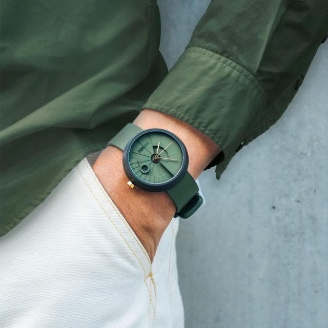 【22STUDIO】四度空間腕錶十週年 44mm(軍綠、黯影 情人節 送禮推薦 聖誕節 感恩節 商務)