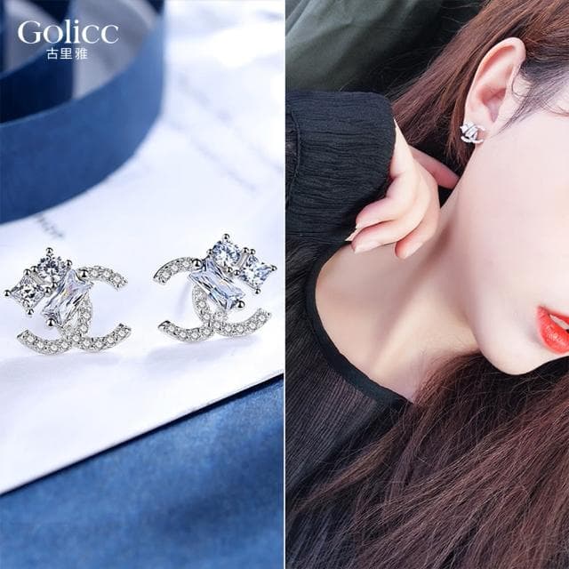 【Golicc】耳環 小香風 時尚優雅滿鑽(母親節 生日 情人節 飾品 耳釘 耳飾 耳墜 禮物)