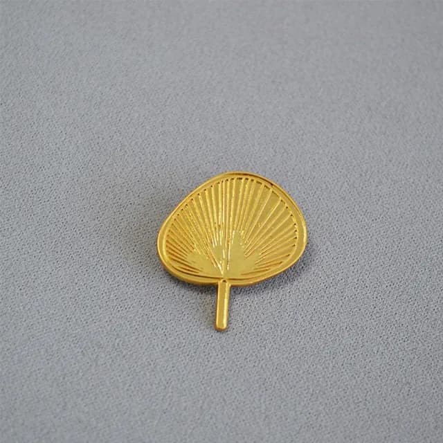 【MoonDy】情人節禮物 別針 胸花 氣質別針 造型別針 時尚胸針 領口別針 金色胸針 女胸針 復古別針 個性胸針