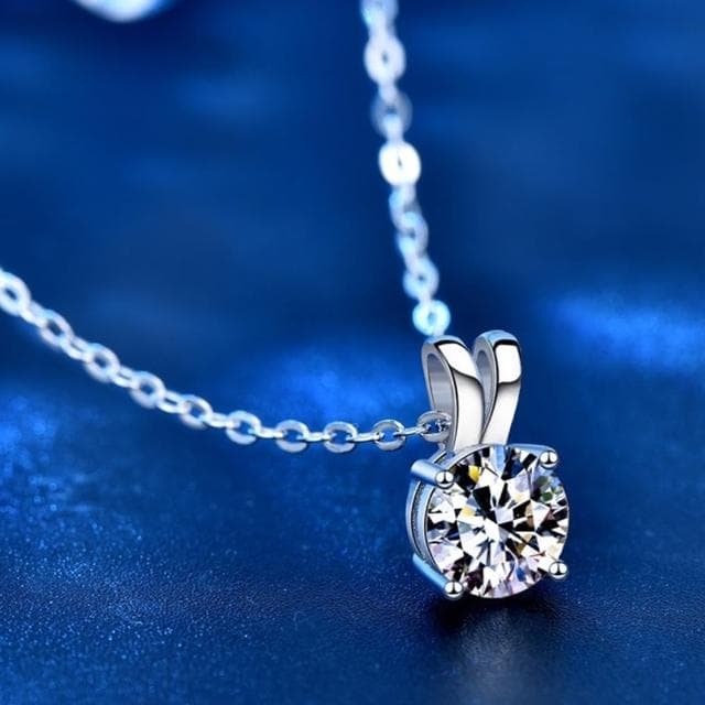 【MoonDy】莫桑鑽 925純銀項鍊 四爪吊墜 鎖骨鍊 短鍊 飾品 氣質項鍊 女生禮物 情人節禮物 合成鑽石