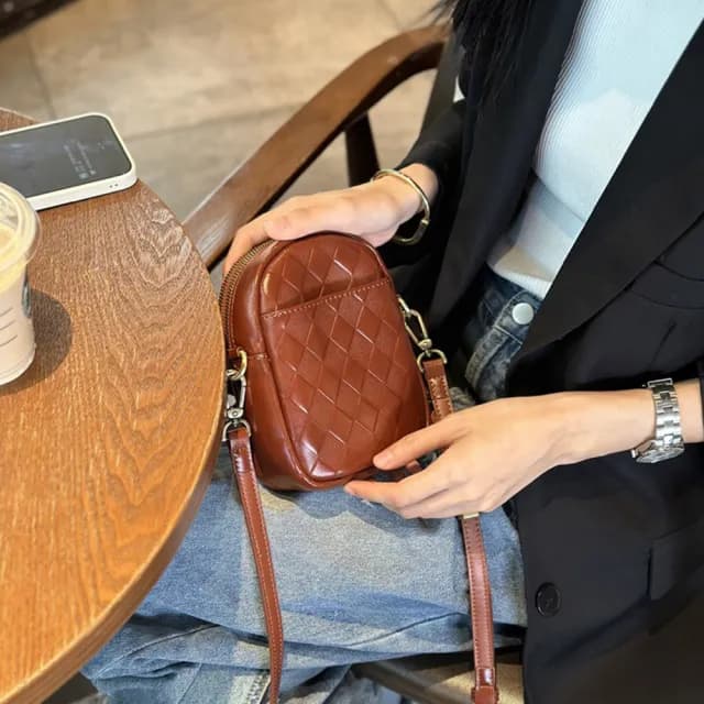 【MoonDy】情人節禮物 真皮包包  包包 包包女斜背包 小包包 便攜包 斜背包女小方包 可愛包包 白色包包 菱格