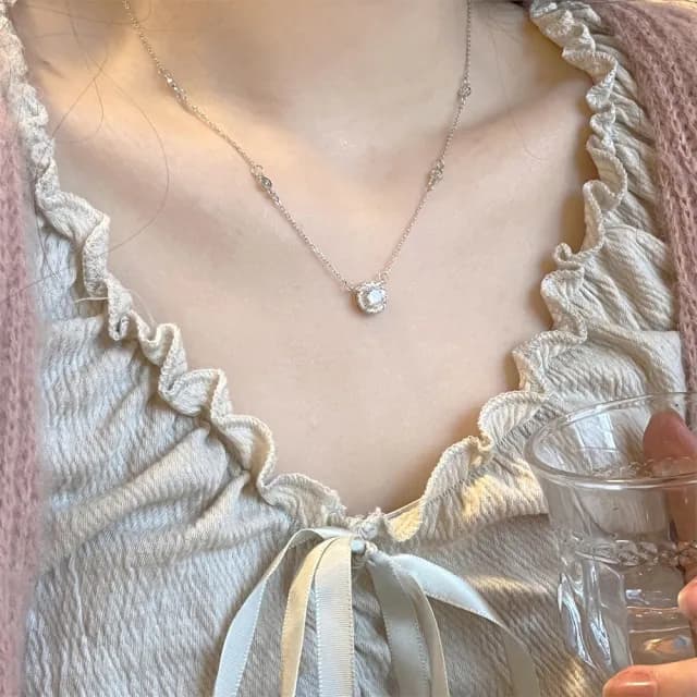 【LEEHER】圓形項鍊/鎖骨鍊/單鋯項鍊/純銀項鍊/鋯石項鍊/白金項鍊/生日禮物/氣質項鍊/ins項鍊
