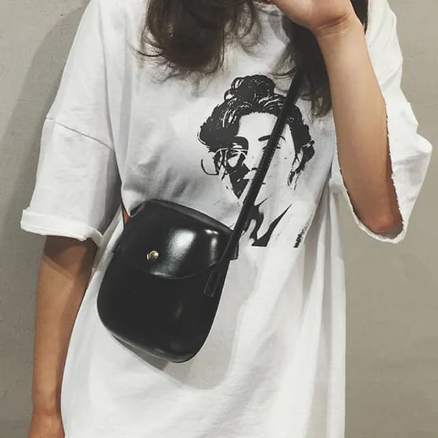【MoonDy】情人節禮物 包包 包包女 側背包 小包包 馬鞍包 側背小包 白色包包 韓國小包 皮革包包 硬殼包 兒