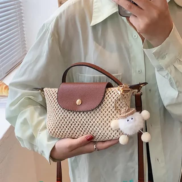 【SeasonsBikini】情人節禮物 可愛掀蓋小包包附背帶小掛件娃娃 -92(掀蓋小包包編織小包小廢包)