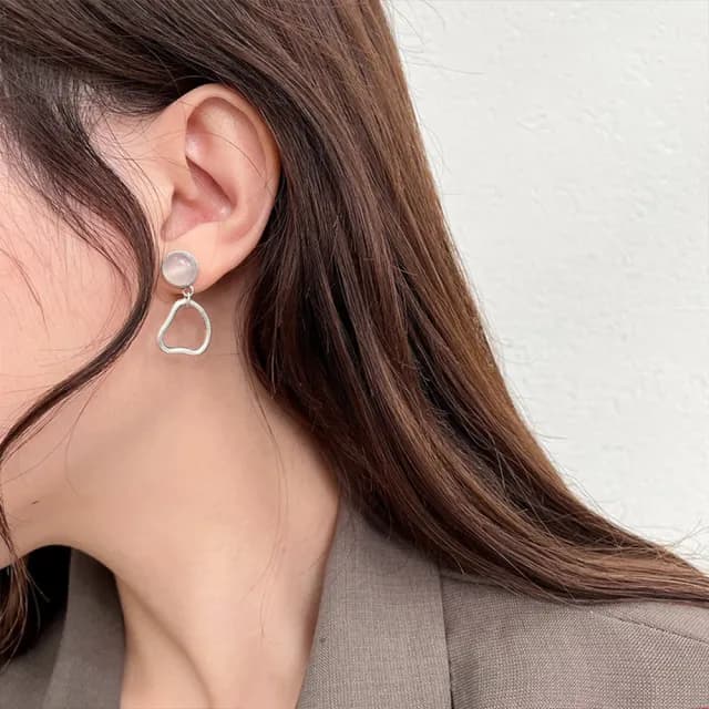 【LEEHER】愛心耳扣 日本耳環 抗過敏耳環 愛心耳環 耳飾 女生耳環 東大門耳環 耳釘 耳環