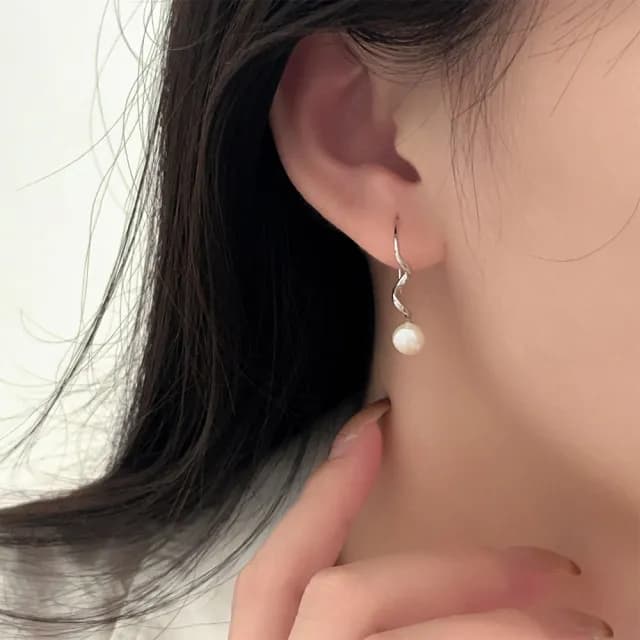 【MoonDy】情人節禮物 耳環 耳勾 純銀耳環 韓國珍珠耳環 造型耳環 小眾耳環 高級飾品 氣質耳環 螺旋耳環 女
