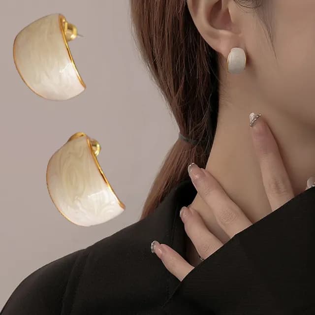 【MoonDy】情人節禮物 包包 k金耳環 C型耳環  歐美耳環 水鑽耳環 圈圈耳環 琺瑯耳環 復古耳環 浮誇耳環 正 