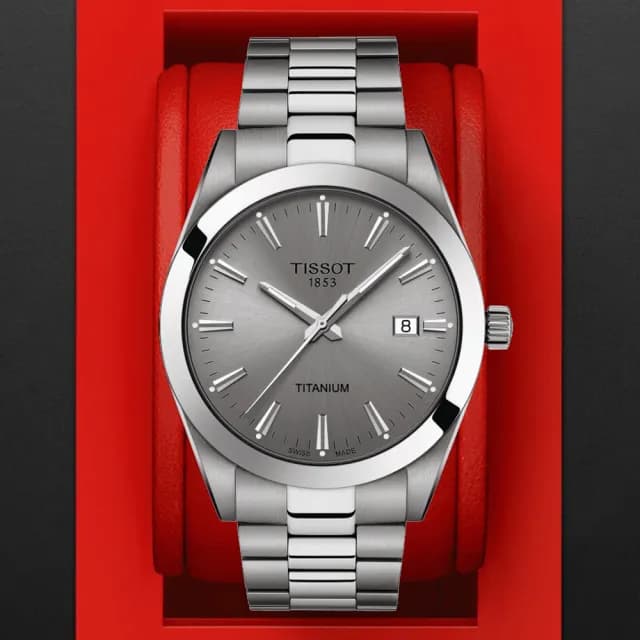 【TISSOT 天梭 官方授權】GENTLEMAN 鈦金屬 簡約紳士石英腕錶 父親節 禮物  送禮 推薦(T1274104408100)
