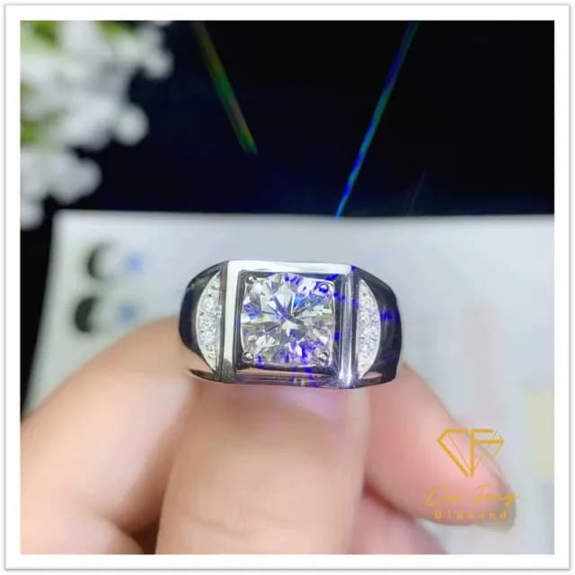 【CF鑽飾】男戒 莫桑鑽《天圓》(1克拉 618 情人節 戒指 鑽戒  禮物送禮 生日 父親節)