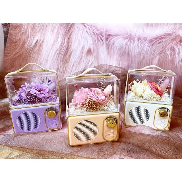 【OSTARA FLORIST 奧斯塔拉花藝】留聲機藍芽音響 共三色(永生花、居家生活、節日送禮)