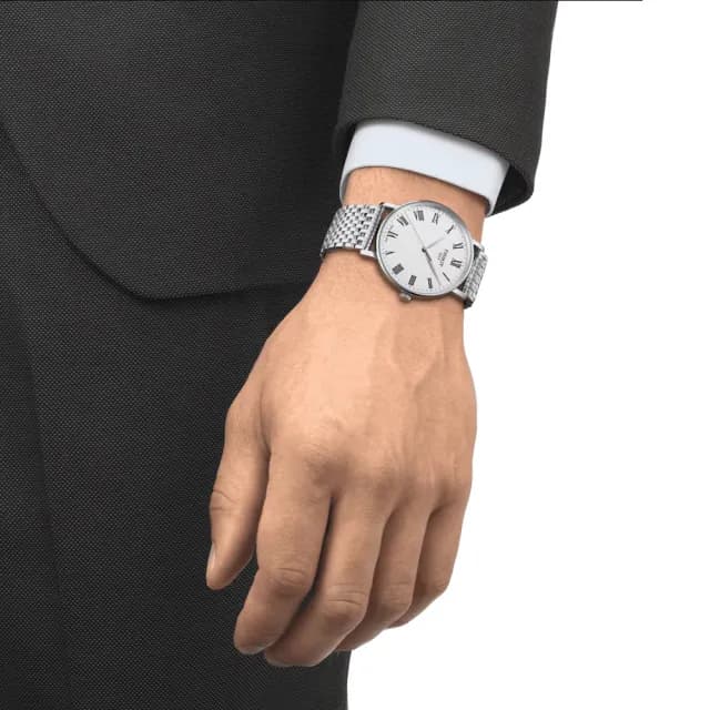 【TISSOT 天梭 官方授權】EVERYTIME LADY 經典優雅 時尚腕錶 畢業禮物 送禮 推薦(T1434101103300)