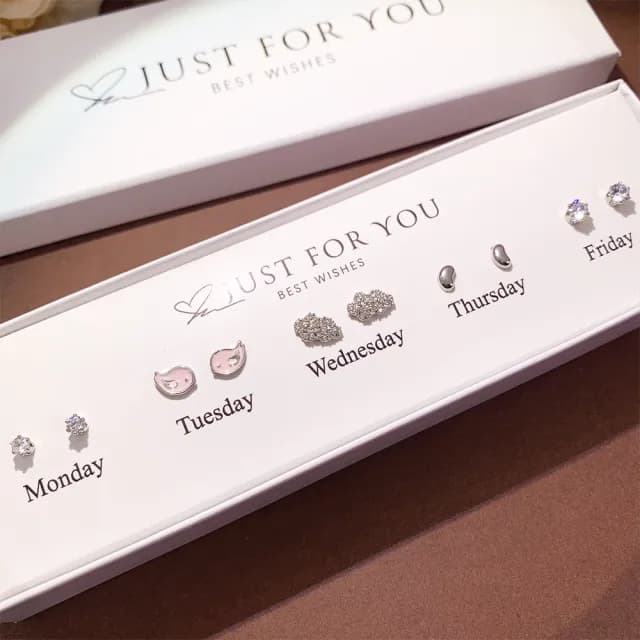 【Golicc】耳環 買1送1 一周耳釘 心情套裝組合 5日(雙11 聖誕節 生日 飾品 耳釘 耳飾 耳墜 禮物)