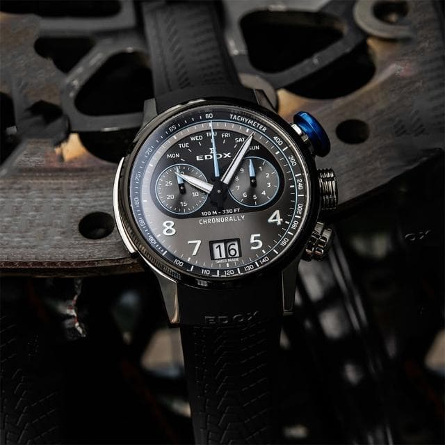 【EDOX 伊度】140周年 BMW 摩托車紀念錶 鈦金屬大日期計時手錶 送禮 禮物 推薦(E38003.TINBU.GNBU)