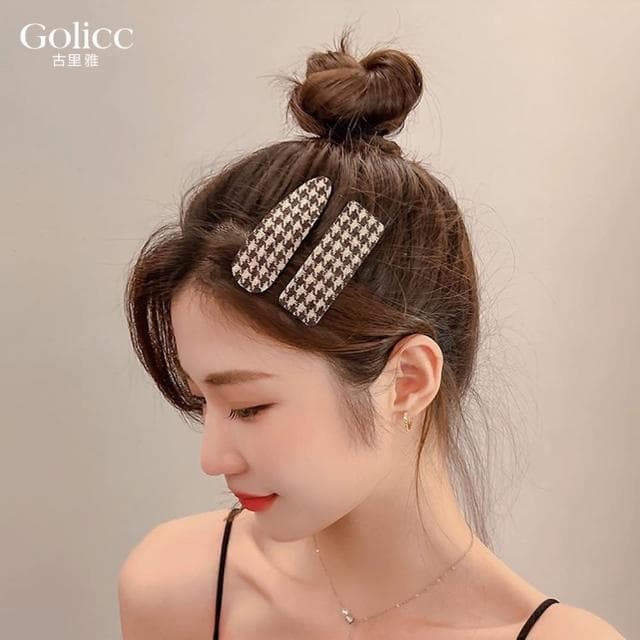 【Golicc】髮夾 買1送1 美拉德 千鳥格 復古側邊夾(618 七夕 情人節 生日 髮飾 頭飾 鯊魚夾 抓夾 禮物)