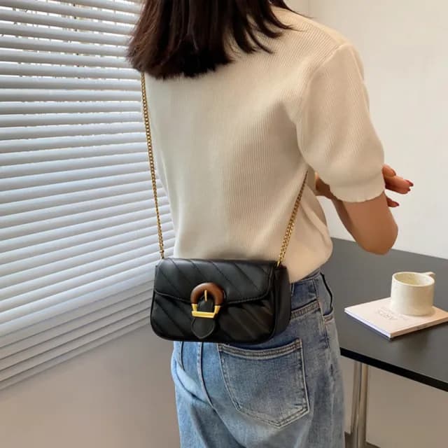 【LEESA】情人節禮物 晚宴包\真皮包包\復古風\牛皮包包\包包女\小香風\包包\鏈條包\歐美風格\斜背包