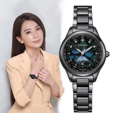 【CITIZEN 星辰】100週年限量宇宙幻彩 xC 鈦金屬光動能電波女錶 LAYERS of TIME 推薦 禮物(EE1008-56E)