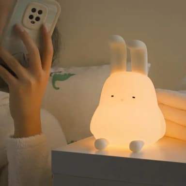 【半島良品】長耳兔桌上擺飾小夜燈(交換禮物 百元禮物 聖誕禮物 生日禮物)