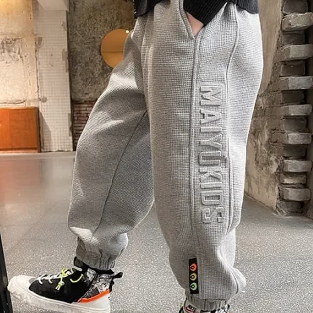 【橘魔法】華夫格側邊字母長褲(運動褲 棉褲 縮口褲 休閒褲 褲子 長褲 男童 童裝 兒童)