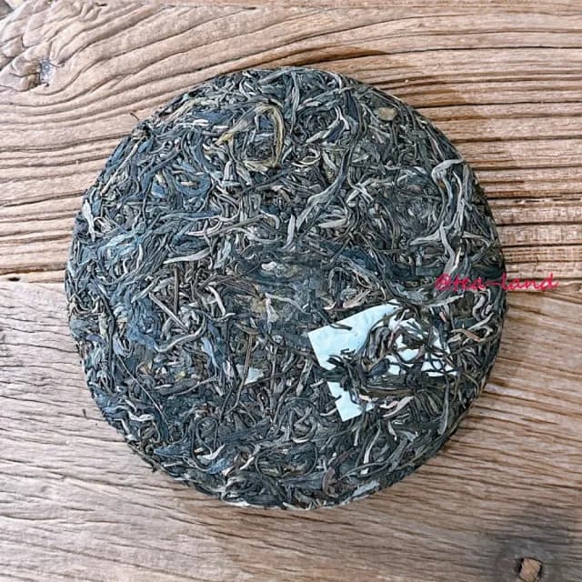 【茶韻】普洱茶2023年班章老樹茶廠 老曼峨青餅357g 生茶 茶葉(附專用收藏夾鏈袋)