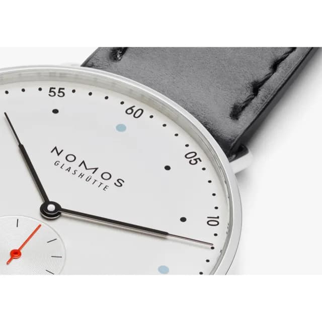 【NOMOS】Metro系列 手動上鍊 小秒針 時尚機械腕錶 畢業禮物 送禮 推薦 38.5mm(1108)