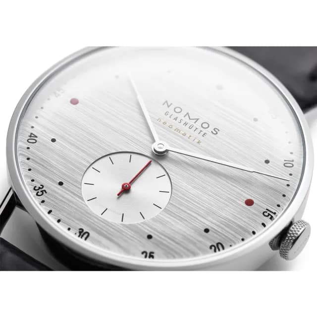 【NOMOS】Metro系列 自動上鍊 小秒針 時尚機械腕錶 畢業禮物 送禮 推薦 38.5mm(1114)