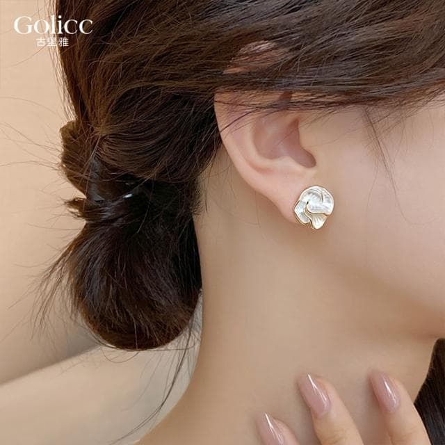 【Golicc】高級感金邊立體花耳環(母親節 生日 情人節 飾品 耳釘 耳飾 耳墜 禮物)