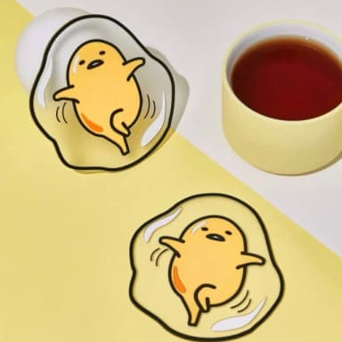【gudetama 蛋黃哥】週邊正版授權聯名蛋黃哥矽膠防水杯墊(可愛質感裝飾杯子杯墊聖誕交換生日禮物)