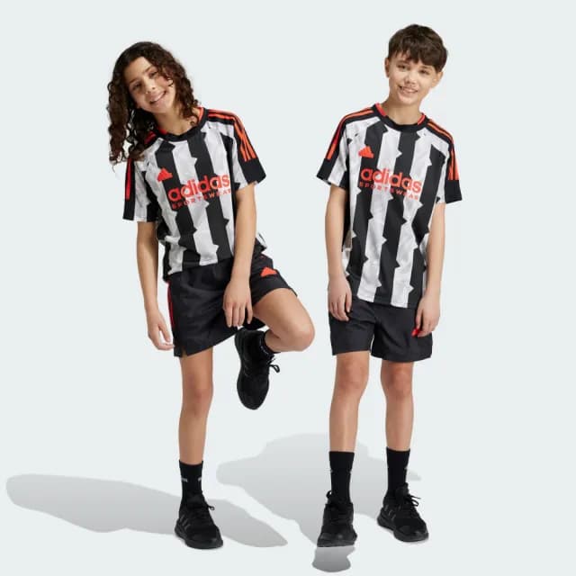 【adidas 愛迪達】TIRO 運動短褲 童裝 IV7105