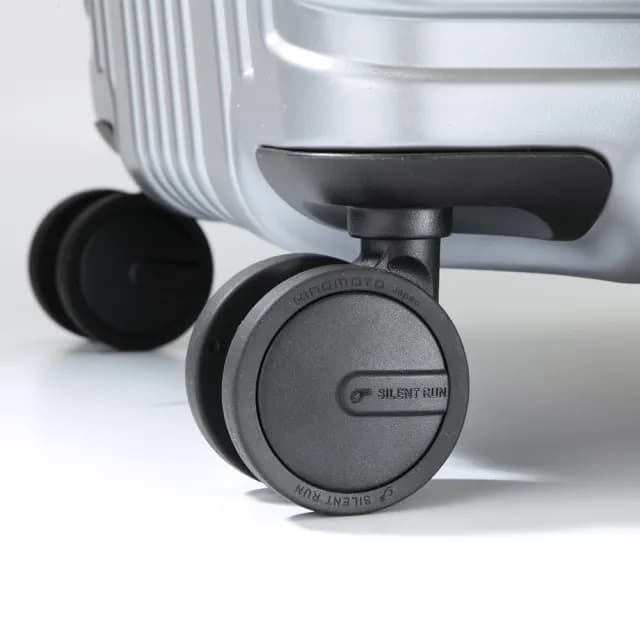 【SWISS STYLE】BERMAS 戰艦箱二代30吋胖胖箱之王 – 日本Hinomoto頂規飛機輪 超大容量 行李箱(4色任選)