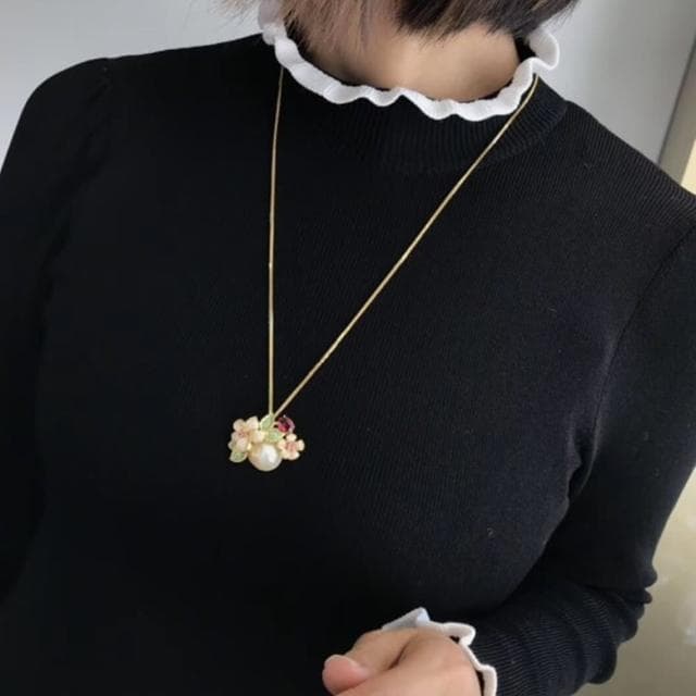 【Penny珮妮】韓式珍珠鑲嵌花朵胸針吊墜兩用(母親節禮物/交換禮物/送女友/送閨蜜/生日禮物/情人節)