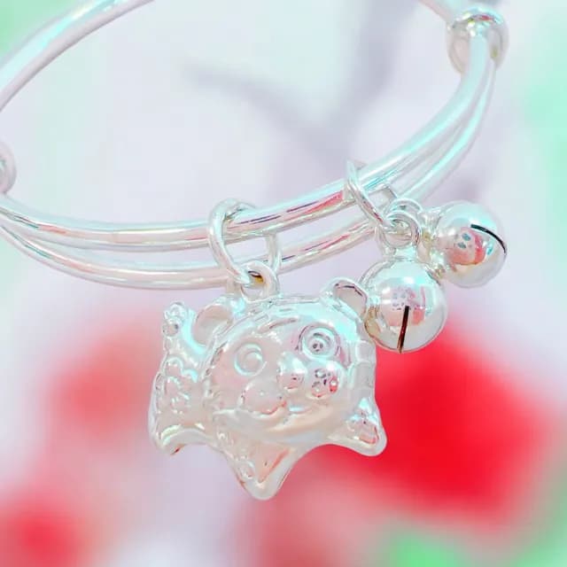 【珠兒綠】999純銀 生肖虎撒嬌虎嬰兒搖鈴手鐲 開運 純銀手鐲 純銀手鍊 彌月禮物 嬰兒飾品(附高級禮盒禮袋)