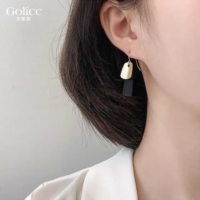 【Golicc】耳環 簡約 百搭 氣質(七夕 情人節 生日 飾品 耳飾 耳墜 禮物)