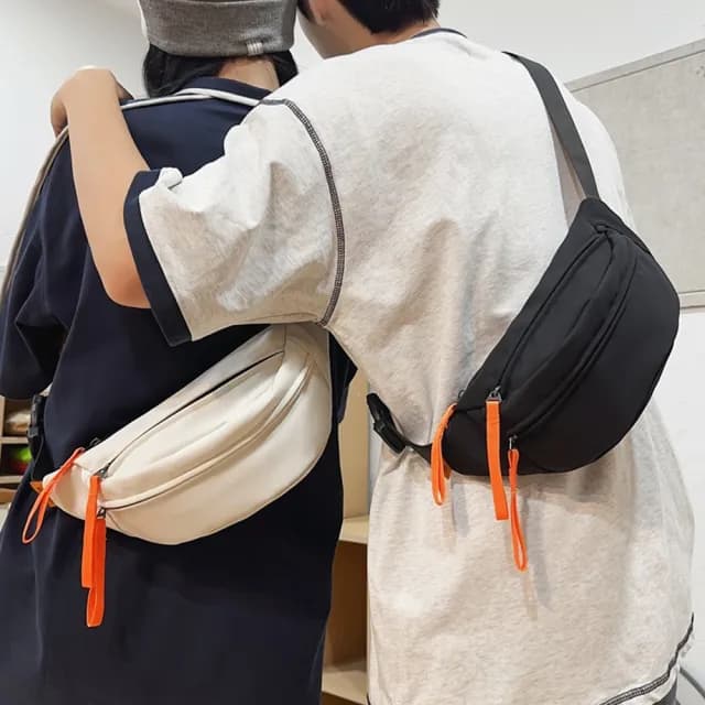 【SUNORO】情人節禮物 男士機能斜挎包 男生包包 防水包 尼龍斜背包 簡約單肩包(旅行小包/郵差包/公事包)