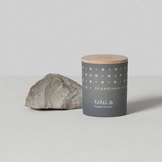 【Skandinavisk】官方直營 香氛蠟燭 200g(FJALL 自由漫步)