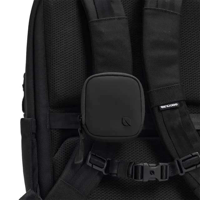 【Incase】AirPods / AirPods Pro A.R.C. Compact Pouch 防水塗層 無線耳機保護袋(黑)