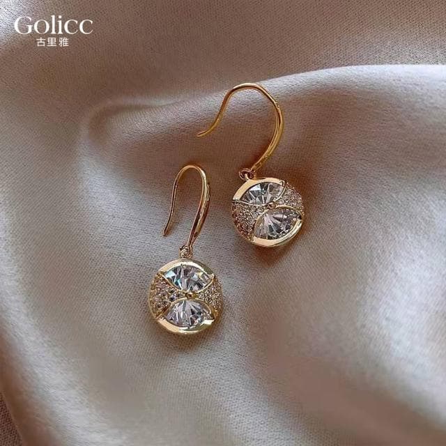 【Golicc】耳環 輕奢鑲鑽 復古簡約設計(母親節 生日 情人節 飾品 耳釘 耳飾 耳墜 禮物)