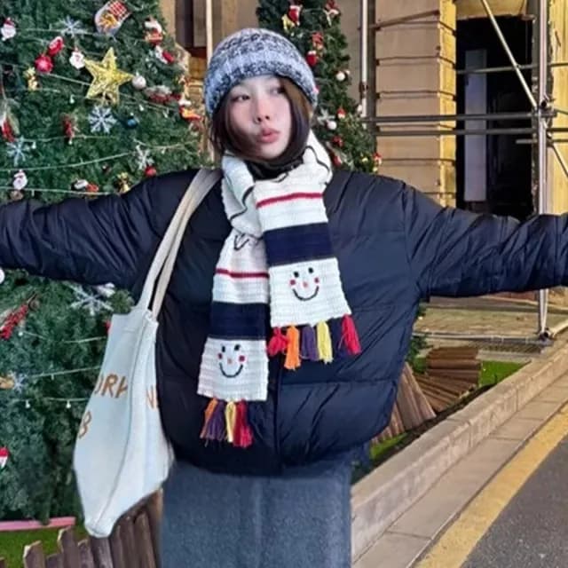 【LEESA】保暖圍巾\厚圍巾\圍巾\圍脖\編織圍巾\毛線圍巾\流蘇圍巾\細圍巾\交換禮物\白色圍