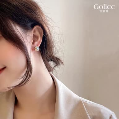 【Golicc】復古典雅 珍珠環繞設計(飾品 耳飾 耳釘 耳扣 耳環 禮物 母親節 小資節稅節)