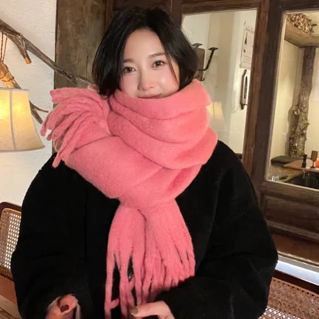 【橘魔法】純色蓬鬆軟糯海馬毛圍巾(披肩 披巾 毯子 大人 配件 寒流 滑雪 保暖 交換禮物)