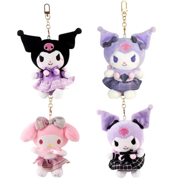 【SANRIO 三麗鷗】日本女高中生制服格子裙酷洛米美樂蒂玩偶包包吊飾鑰匙圈娃娃(生日禮物送禮女