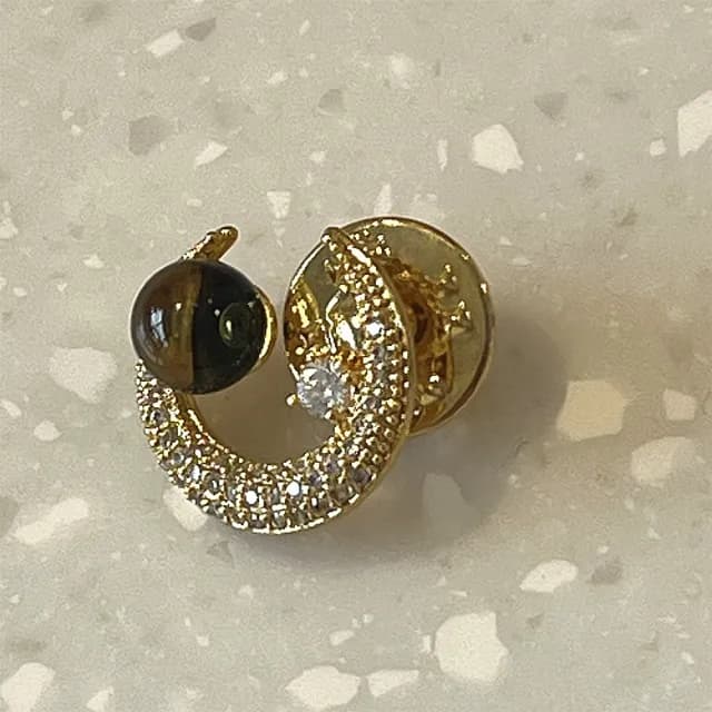 【Penny珮妮】墨西哥藍珀鑲嵌月半花胸針胸花6mm(母親節 交換禮物  生日禮 情人節 尾牙 新年 結婚)