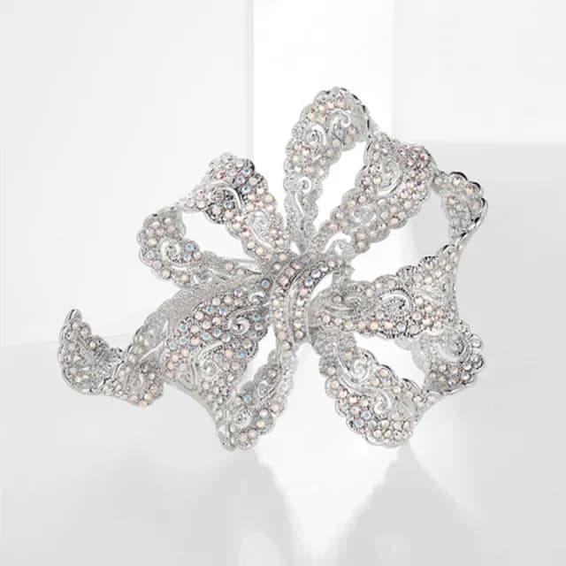 【Penny珮妮】歐美滿鑽蝴蝶結胸針胸花(母親節禮物 交換禮物 送女友 生日禮物 情人節 尾牙 新年禮物 結婚)