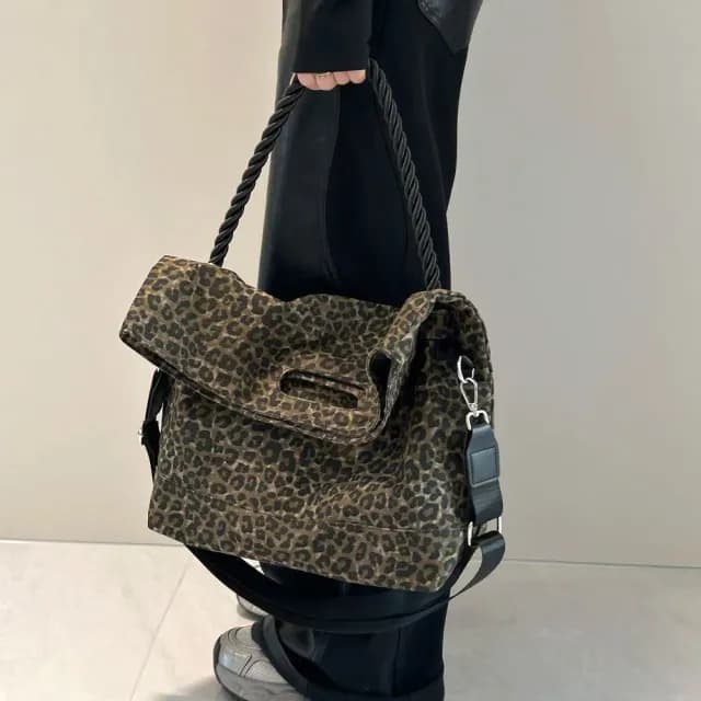 【LEESA】情人節禮物 包包\手提包\單肩包\豹紋帆布包\大容量包包\斜背包\豹紋包包\帆布包\水桶包\生日禮物\