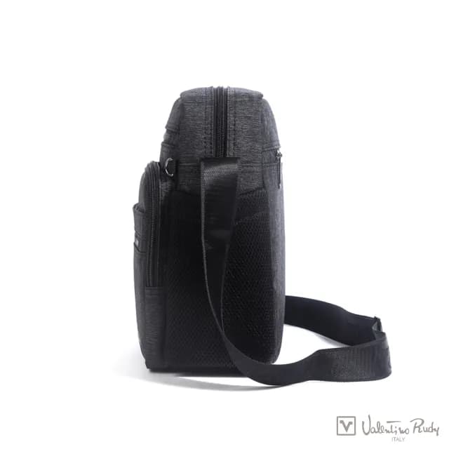 【Valentino Rudy 范倫鐵諾.路迪】日系多隔層機能收納休閒橫式斜背/側背包(七夕情人節禮物 送禮 男包)